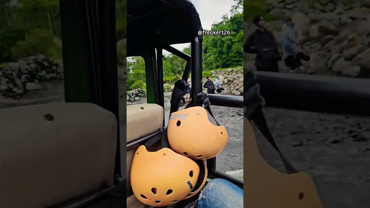 a wild crazy fun off-road jeep ride at gunung merapi 