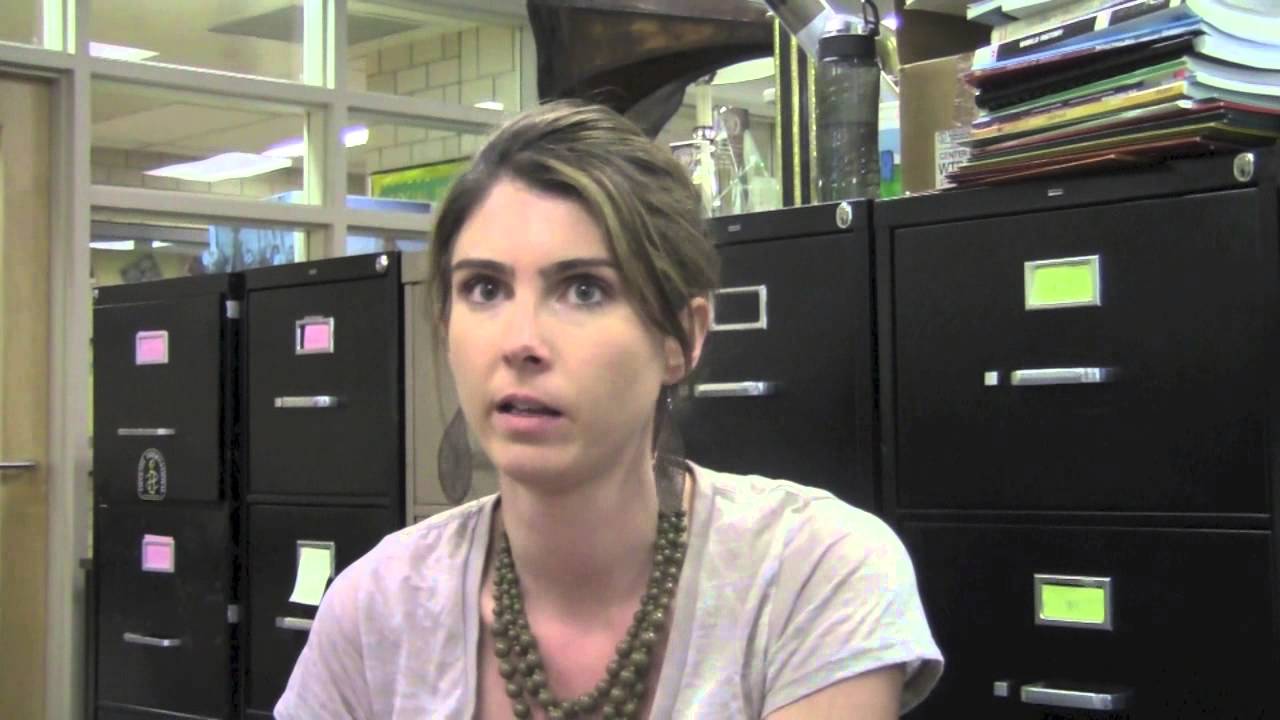 Extending Learning Spaces with Haiku LMS features - YouTube