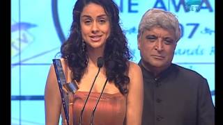 Best Actress Gul Panag And Ayesha Takia