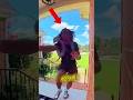 لن تصدق ماذا وقع للصبي عندما كان متجها إلى منزله