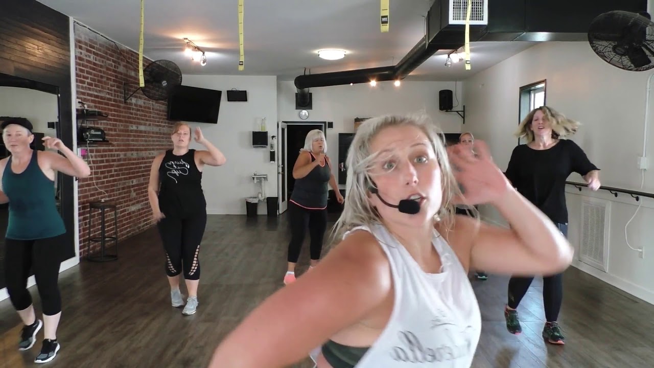 JUICE by Lizzo | Klub Fit with Kailey | DANCE FITNESS