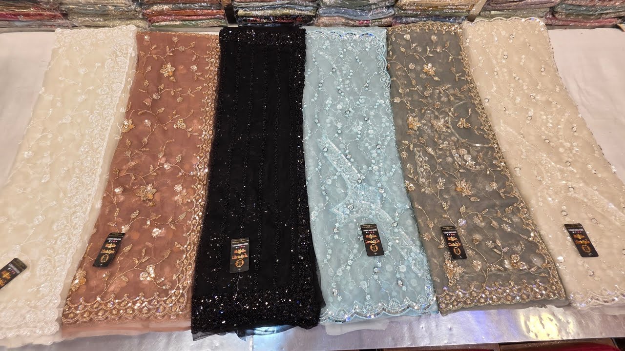  লাক্সারি কার দানা কাজের ভিতরে বিয়ে এবংরিসিপশনের শাড়ি এই প্রথম সূর্য্য কন্যা শাড়ীজ দিচ্ছি এত কমে 