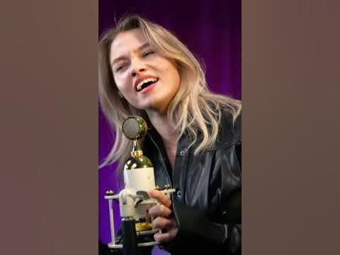 Smooth. Bts butter текст. Smooth перевод песни на русский. текст песни майкла джексона smooth criminal. текст песни smooth criminal michael jackson.