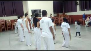 Maculele ensaio grupo capoeira guerreiro de Jesus