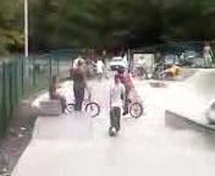 Backflip on a bike at Wethersfeild skatepark