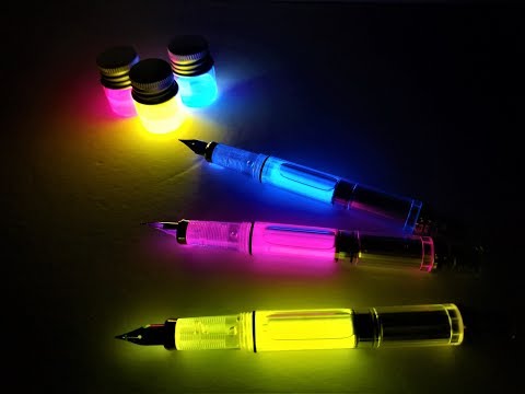Glowing Ink Pen