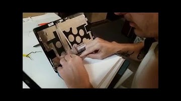 How to Replace Laptop Screen - Acer Apsire ONE Model #D270-1865