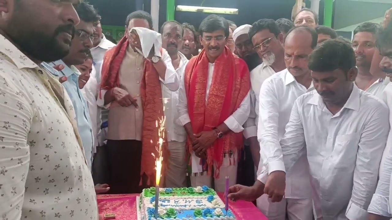 అల్లూరులో ysrcp కార్యాలయాన్ని ప్రారంభించిన MLA MP