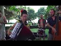 Artistas Belgas le cantan a Colombia un recorrido musical de cumbias