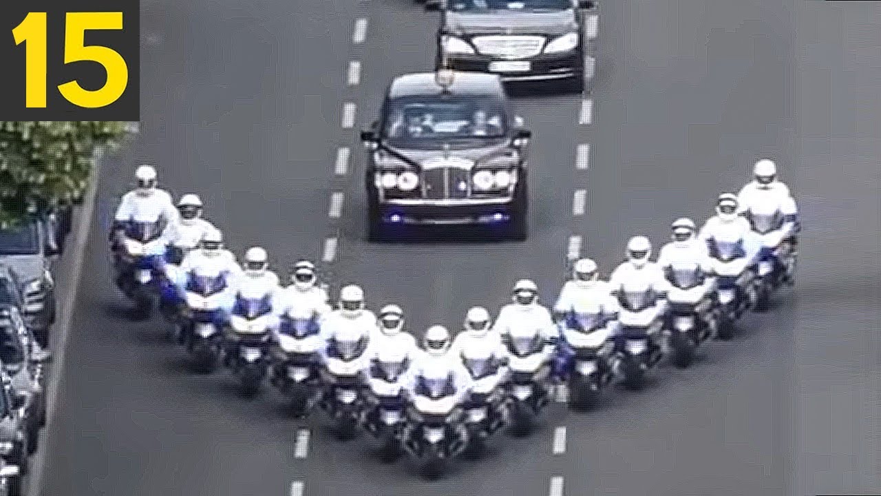 15 Awesome Motorcades and Convoys