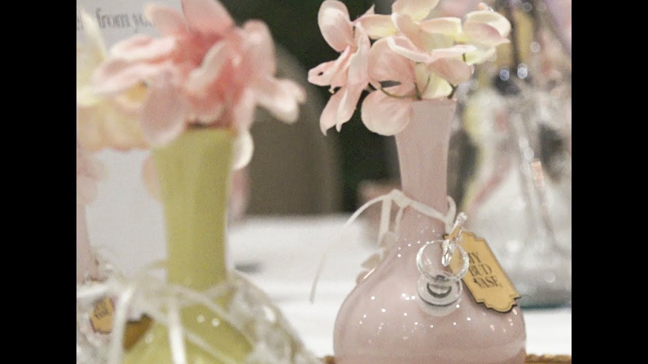 Weed weddings are a thing, and you can have one