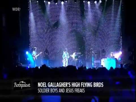 Noel Gallagher High Flying Birds - Soldier Boys & Jesus Freaks (Subtitulado)