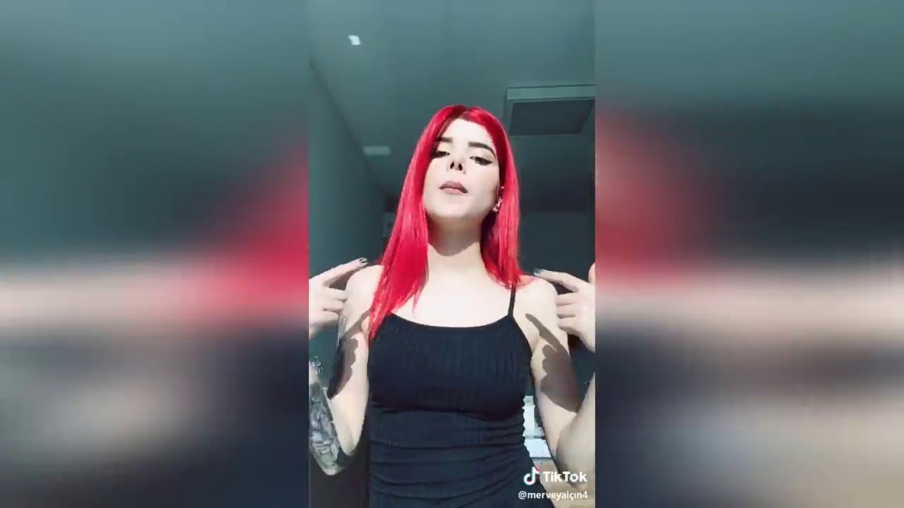 bu kızlar memlerini avucluyo TikTok - YouTube