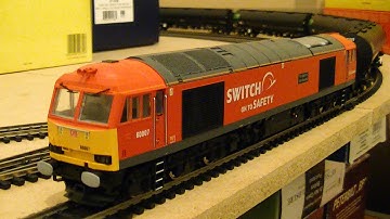 Hornby R3150 Class 60 Diesel Locomotive 60007 DB Schenker "Rail Safety" Livery (OO Gauge) Review HD