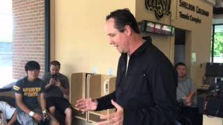 Gregg Marshall gives tennis team a pep talk