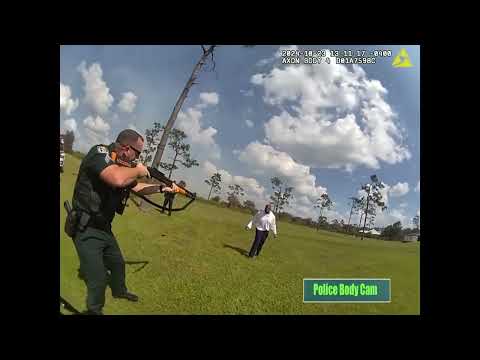 An aggressive Man was Shot after attacking Florida Police Officers