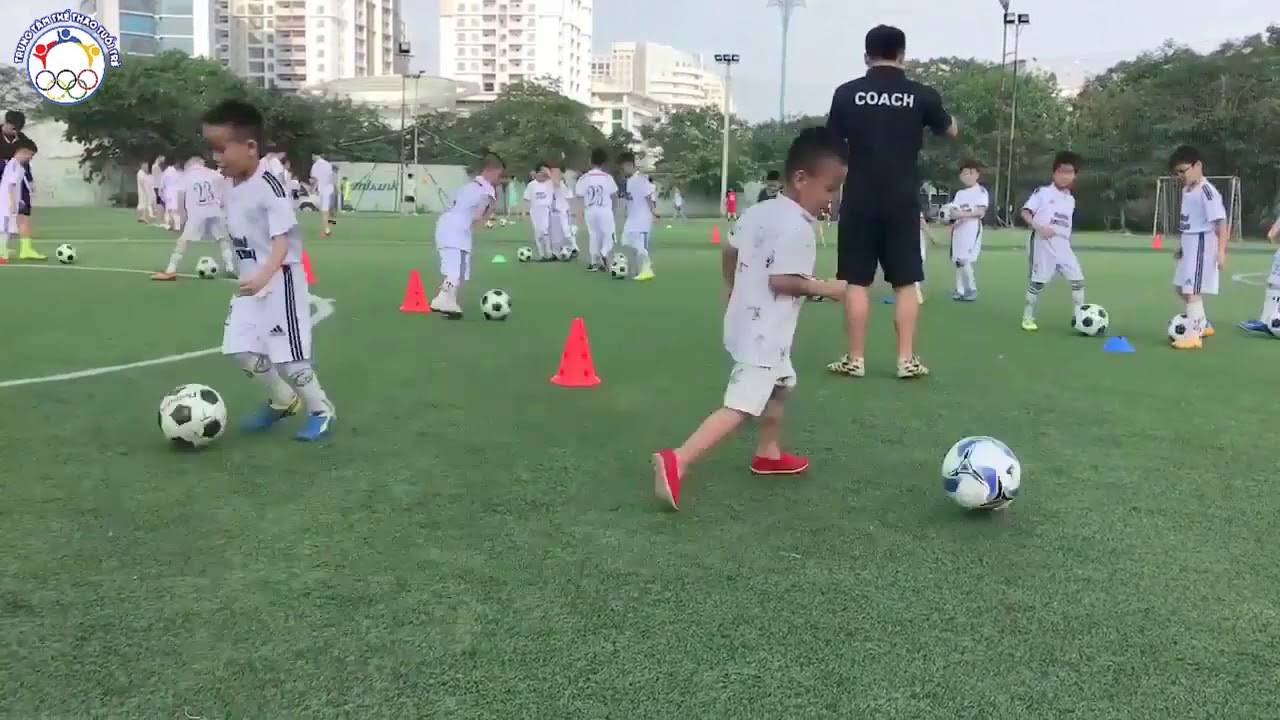 mua bóng đá ở hà nội Update Học bóng đá ở Hà Nội - Thể Thao Tuổi Trẻ