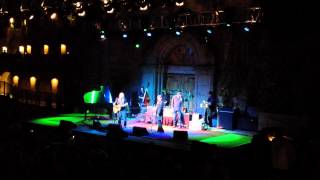 Willie Nelson and daughter - "Roll me up and smoke me when I die"