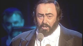 LUCIANO PAVAROTTI - Tu Scendi Dalle Stelle (Konzerthaus Vienna 1999)