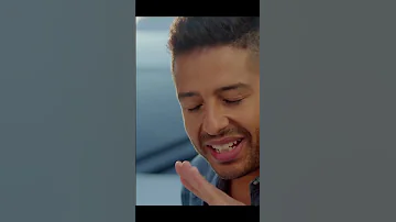 وده اللي من زمان نفسي ابقي جنبه واللي هتقلب مجنون علشان نفسي ابقي جنبه محمد حماقي 