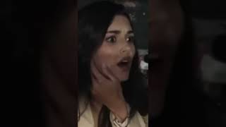 Bambaşka Biri İlginç Sahneler Şkabiri