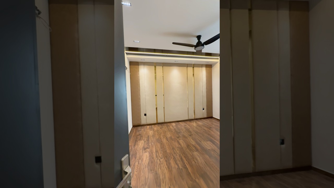 Luxury👍🏻Brand New 10 Marla House 