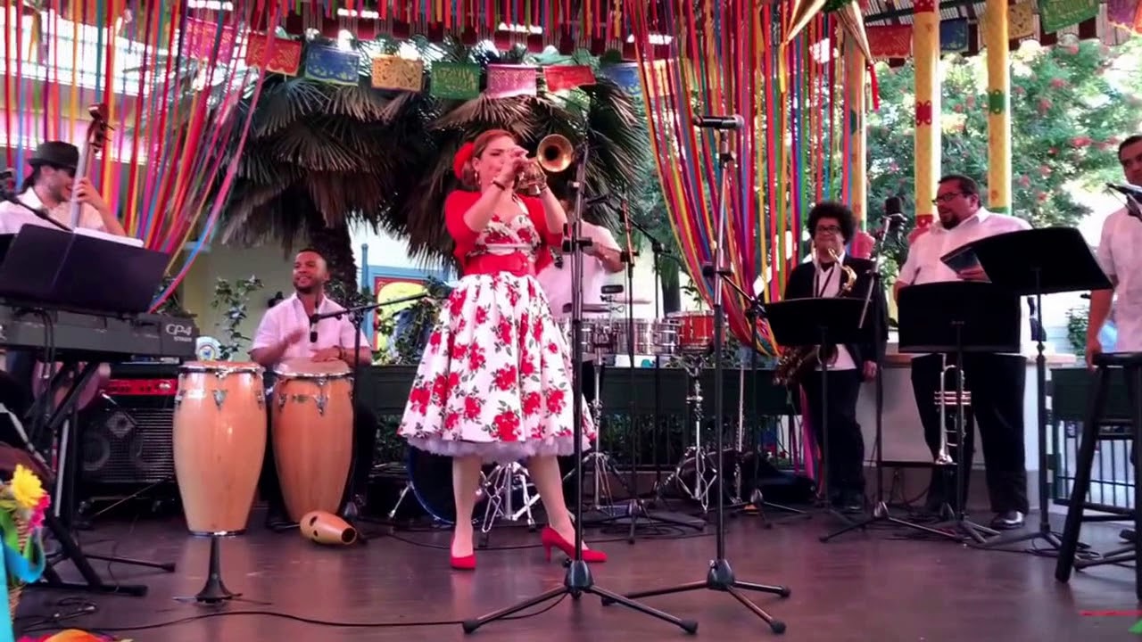 Adelaide Tropical inside Disney California Adventure 12/16