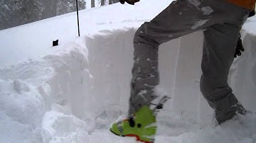 Extended column test near skier triggered avalanche on Andesite Ridge