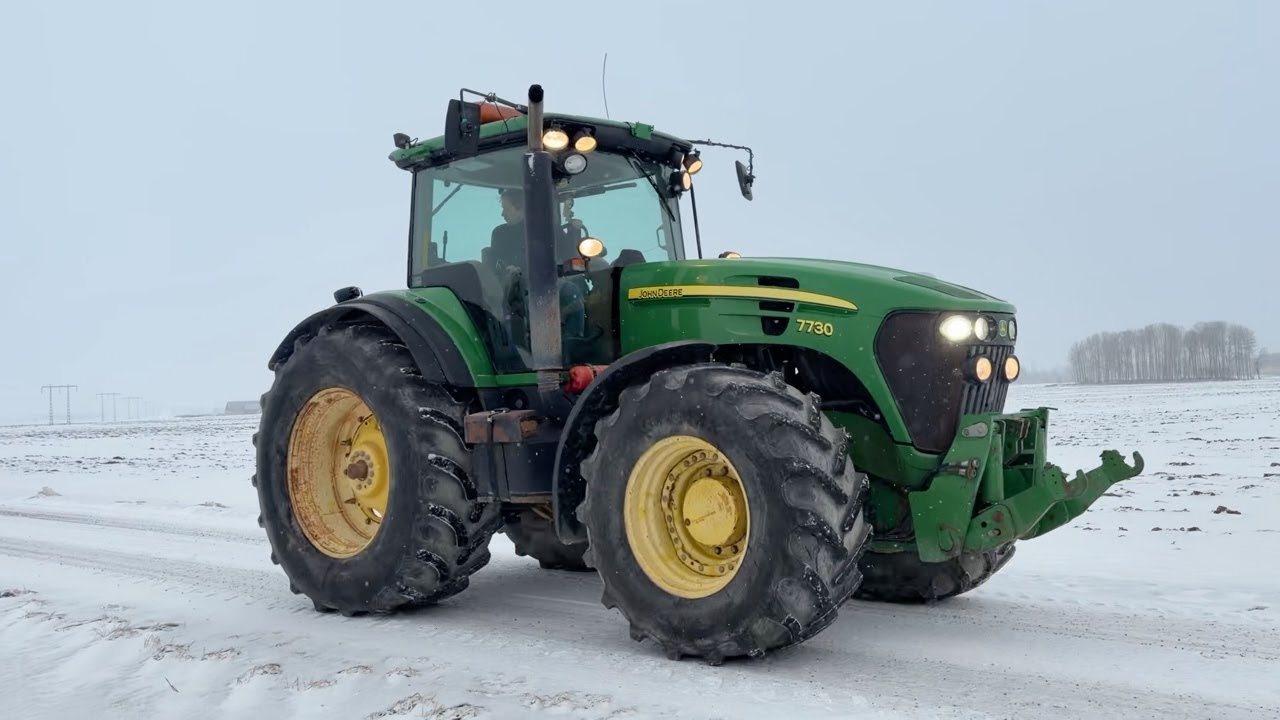 Köp Traktor John Deere 7730 på Klaravik