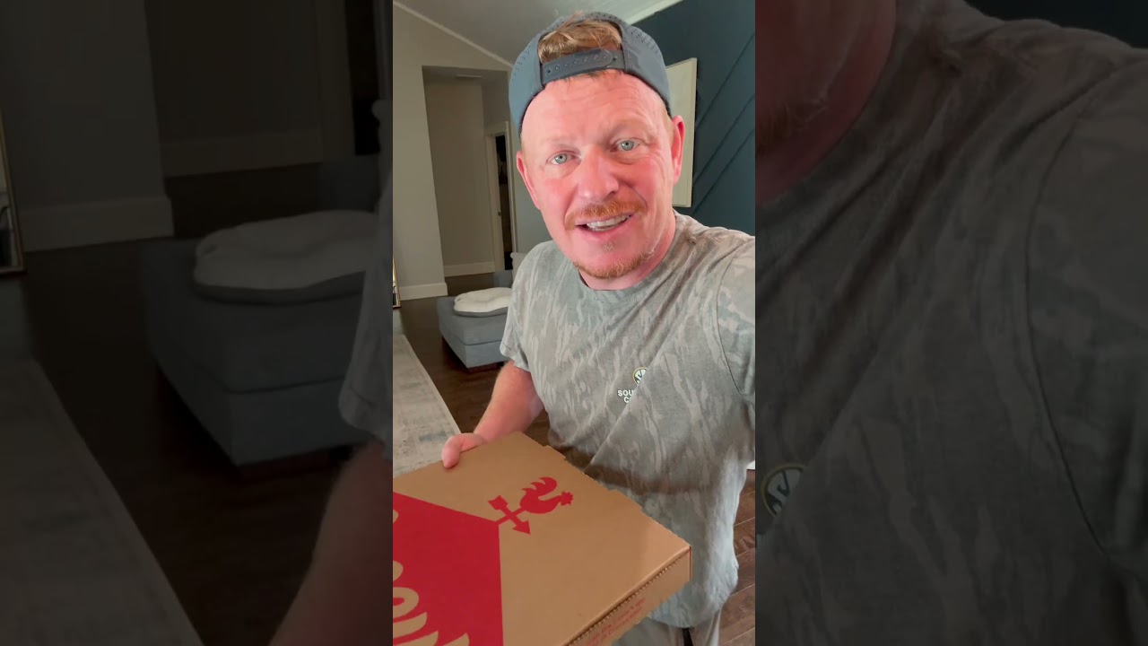 I now practice the flip drop flip mouth routine 🤯 #food (whitneyhansonlang)
