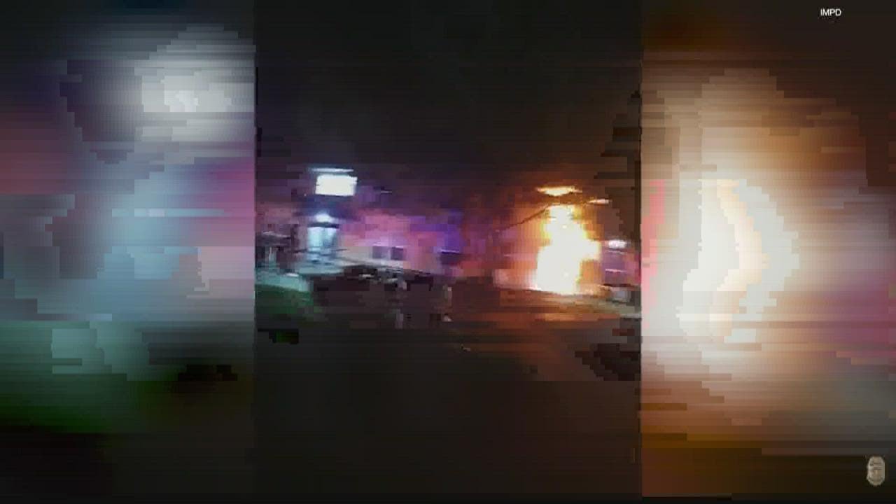 'We got her': Family, children saved from burning apartment - YouTube