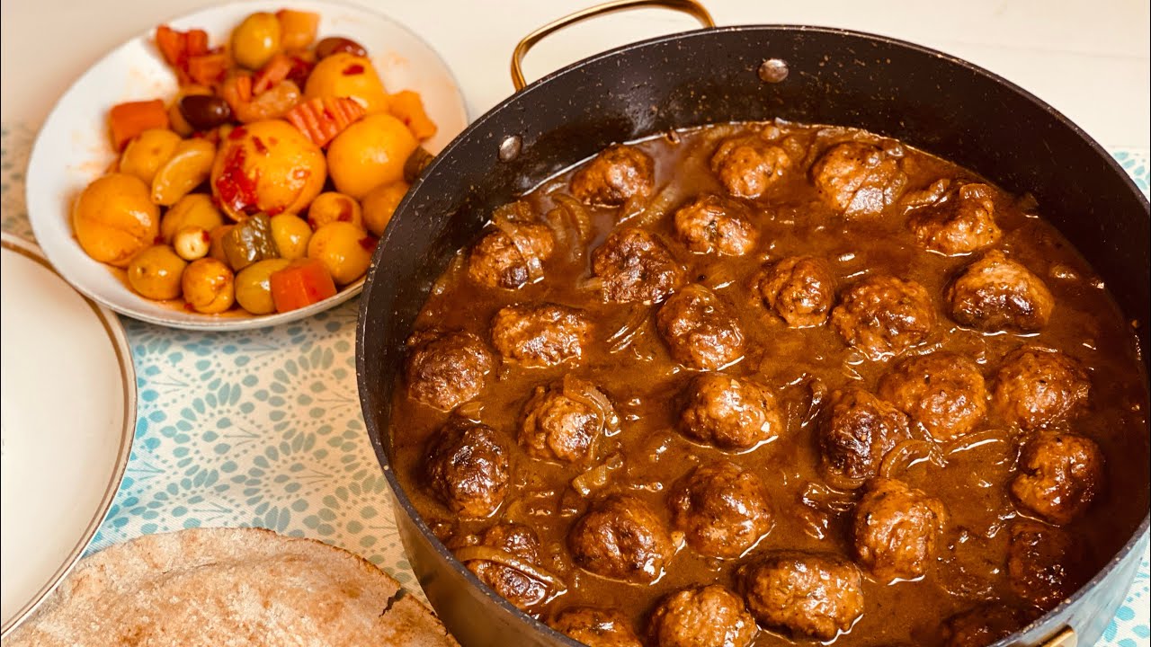 الكفتة المكرملة بالبصل ودبس الرمان جربوها بنص كيلو لحمة فقط ومكونات فى كل بيت