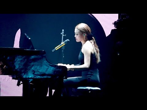 2023-4-1 容祖兒《小小》- 容祖兒Eternity澳門演唱會 - 第一場