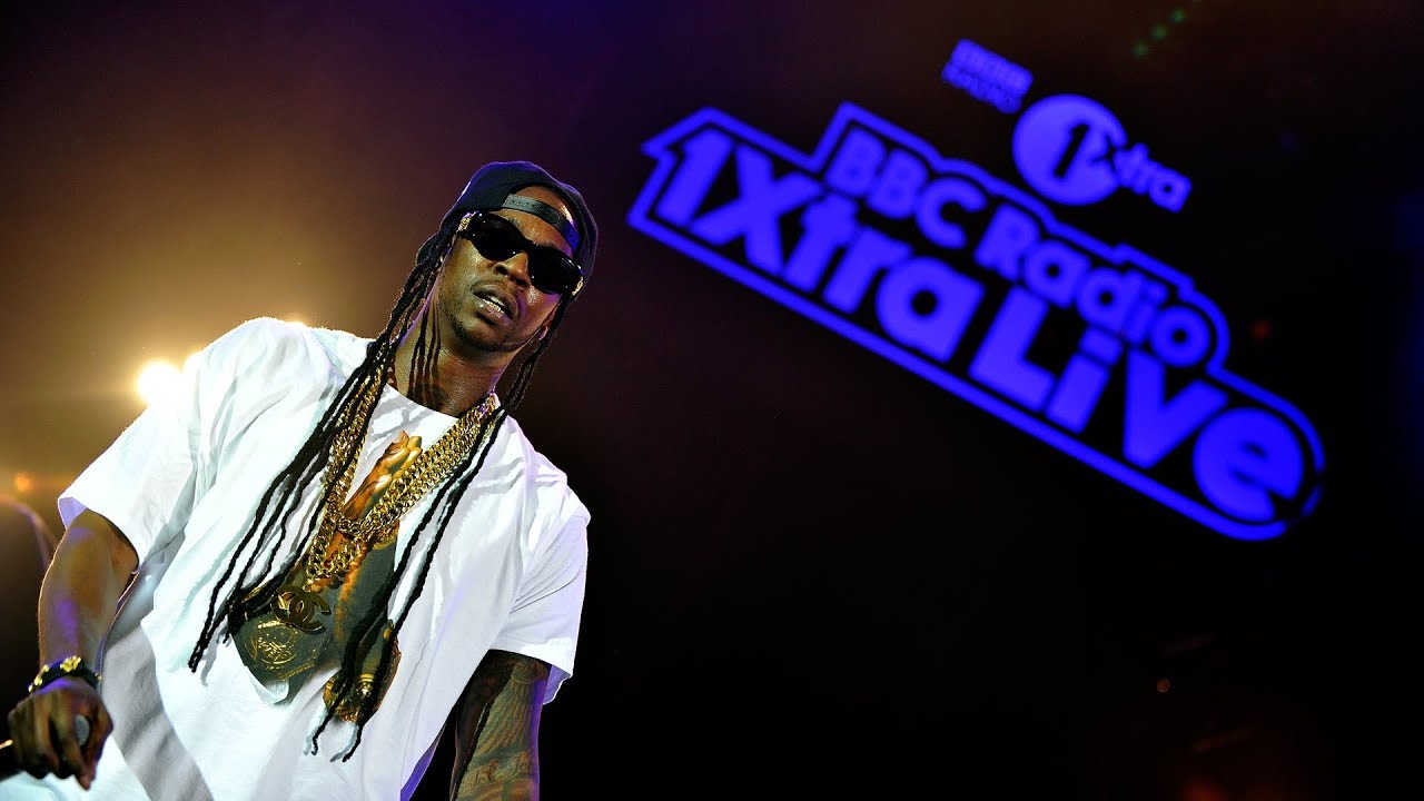 2 Chainz Feds Watching at 1Xtra Live 2013 YouTube