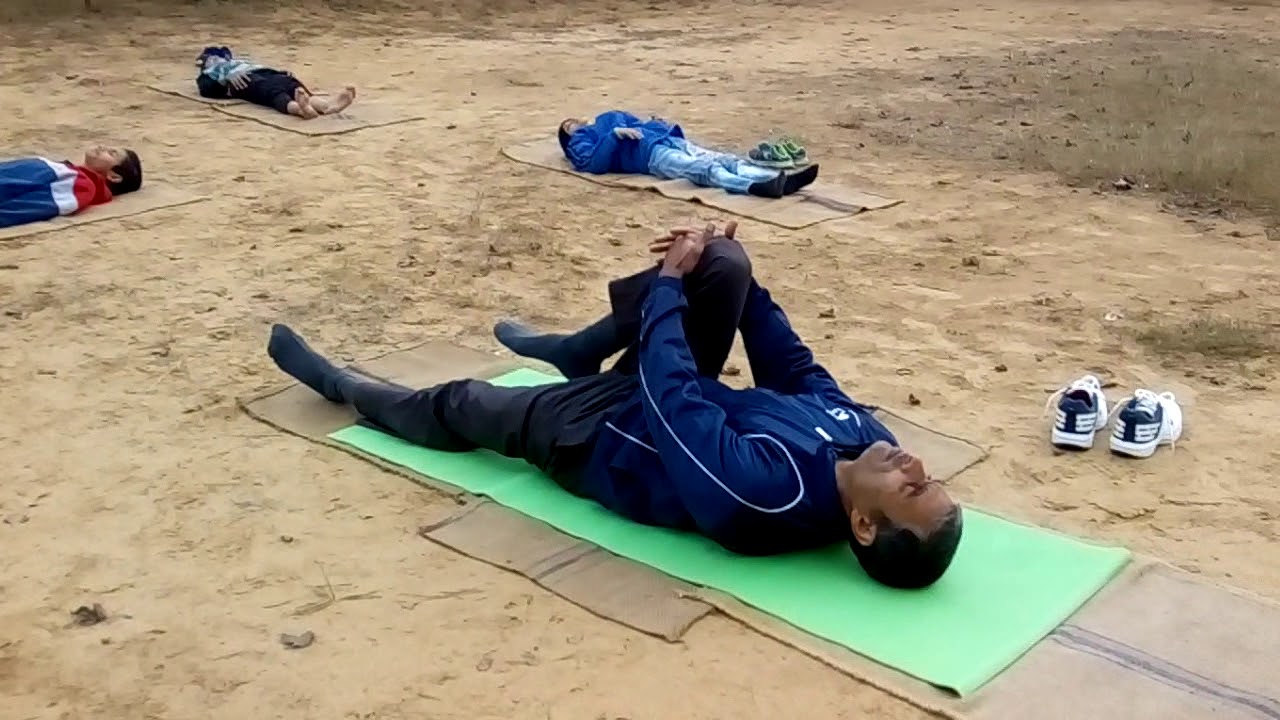 Yoga mudra for gas वायु मुद्रा vayu mudra YouTube