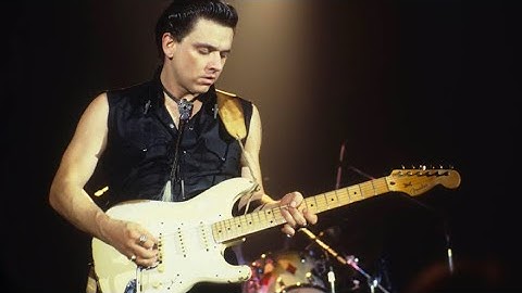 Jimmie Vaughan Killer Guitar Moments - JLV
