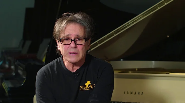 YAMAHA U3A UPRIGHT PIANO -  1984