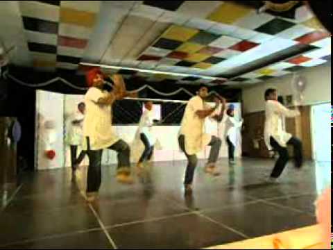 GNIMT Colg Live Bhangra Perfomance at Freshers Par...