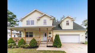 Medendorp Real Estate, Muskegon MI, Home For Sale, 3 Bedroom, 2 & 1/2 Baths, large backyard & porch.
