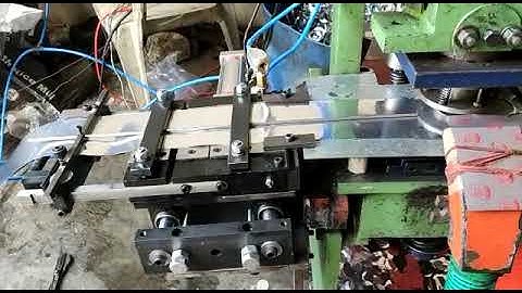 Zigzag Pneumatic Feeder Riddhi Automation  Mo.9718761426