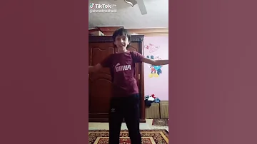 انا رايح سنه اولي عشان سينا كولا في البيت 