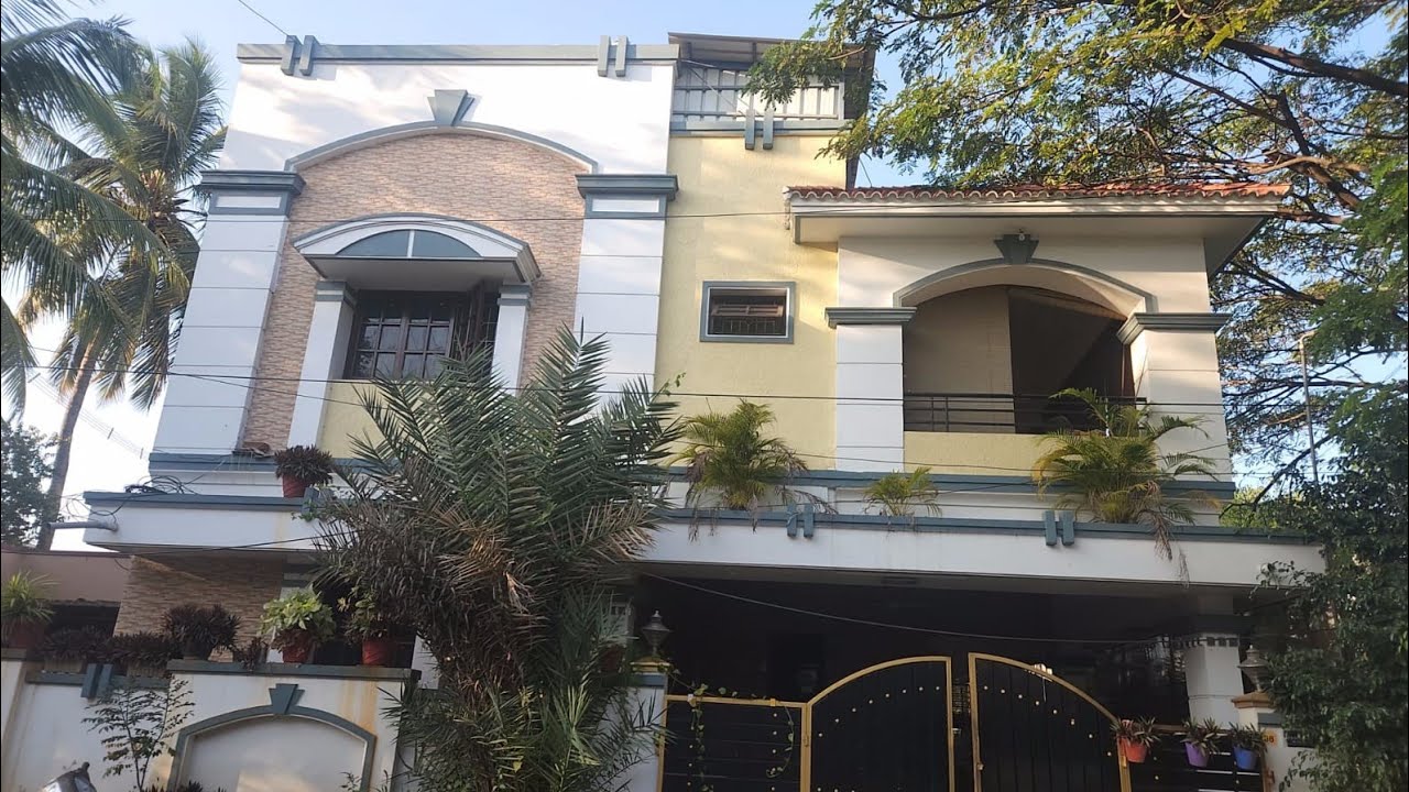 5.5 CENT OLD HOUSE FOR SALE/ 4 BHK/ COIMBATORE/ VADAVALLI. YouTube