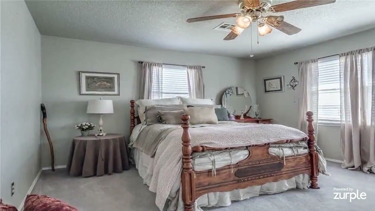 303 E Elm,
Maud, OK, 74854