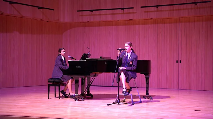 The One That Got Away   Holly Poole & Amelie Du Toit