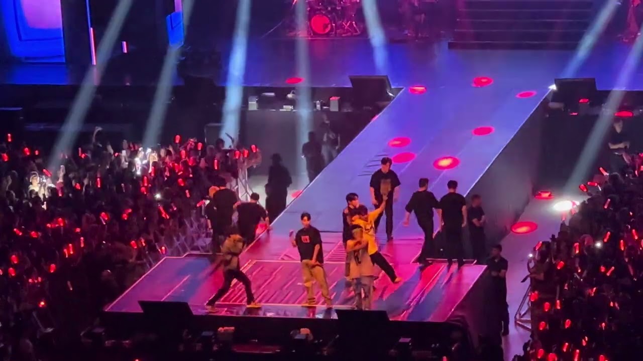 iKON - DUMB & DUMBER live at TAKE OFF MALAYSIA 2023