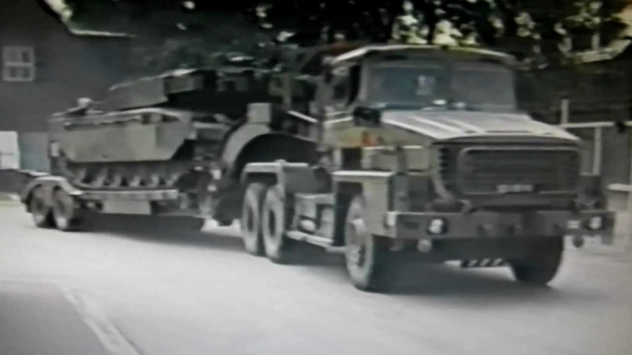 Scammell Commander Tank Transporters of 7 Regt 617 Sqn, 1988.