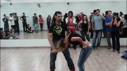 Renato Veronezi e Babi Pacheco - Zouk Day 2013 (Plus)