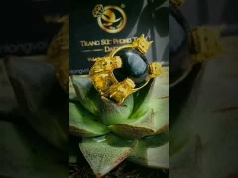Nhẫn 4 Rồng Sapphire Đen Buôn Hồ vàng 18K
