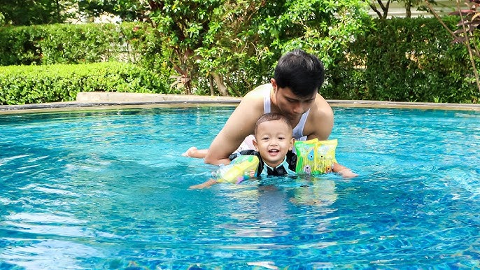 Gilet de natation enfant : nos conseils pour s'équiper !