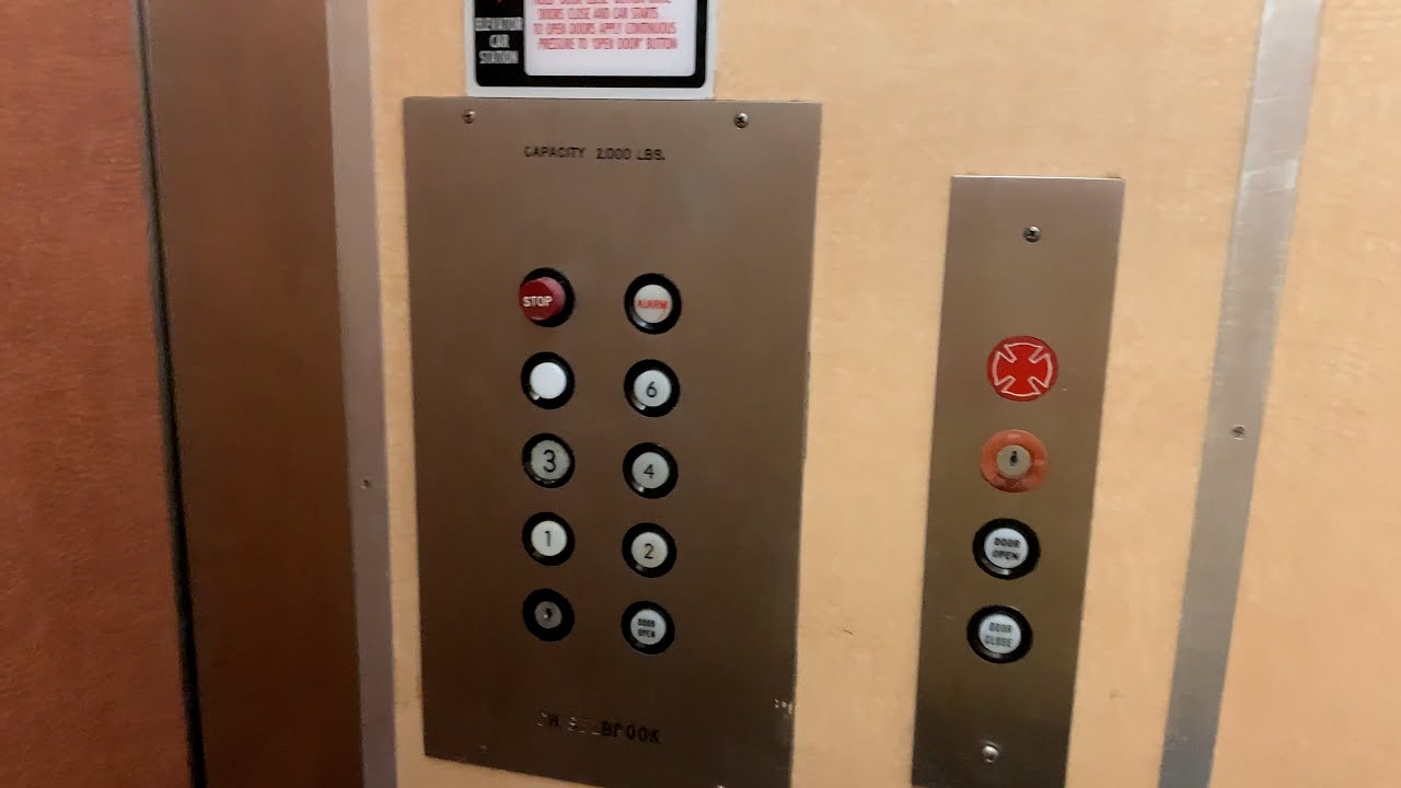 Vintage Chiselbrook Hydraulic Elevator at the Seahawk Motel, Virginia ...